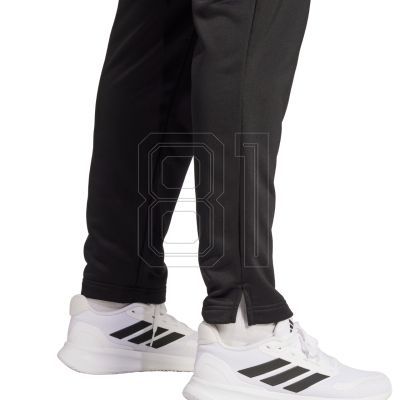 4. adidas Essentials Linear W tracksuit JD2695
