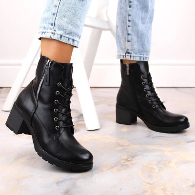 17. Potocki W WOL177A black platform ankle boots