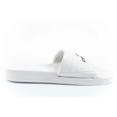 4. O'neill women's sports slippers Kelso Slider comfortable slippers white