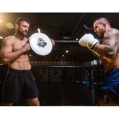 4. Round and lightweight training shield | TO-White
