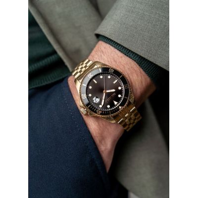 8. Paul Lorens PL13030B-1D1 Men’s Watch