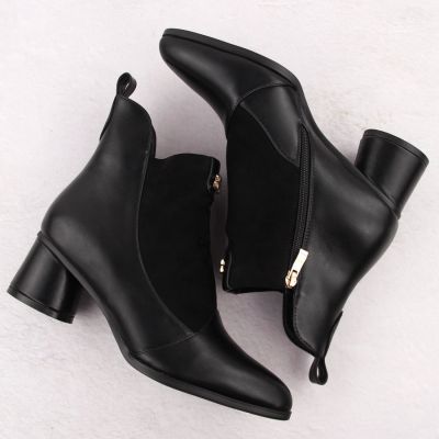 4. D&A S.Barski Premium Collection W OLI232A Black Heeled Ankle Boots