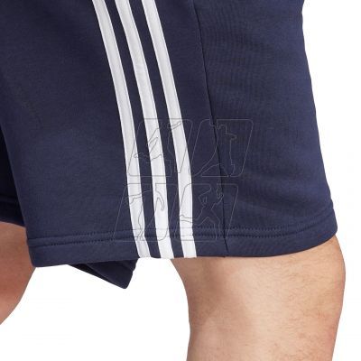 10. adidas Essentials Fleece 3-Stripes Shorts M IJ6484