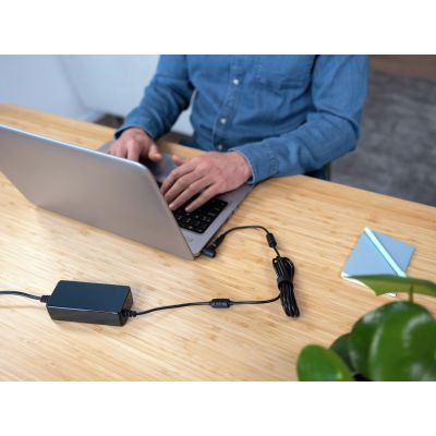 6. Trust Primo Power Adapter/Inverter Internal 70W Black