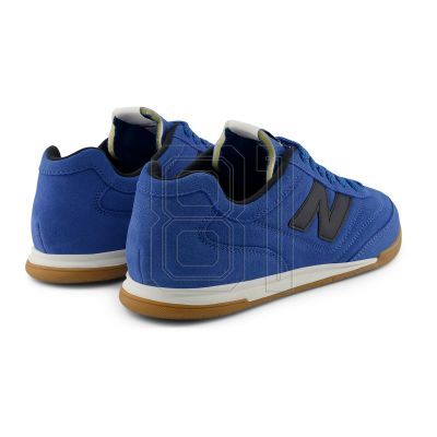 6. New Balance M URC42BA shoes