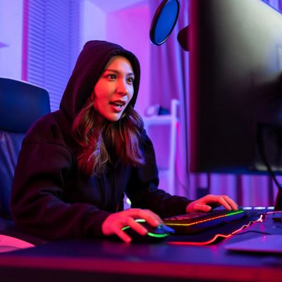 9. Wozinsky WMGK-7200 Wired Optical Gaming Mouse 7200 DPI - Black