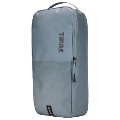 13. Thule Chasm TDSD303 Pond Gray Sports Bag 70L Polyester Gray