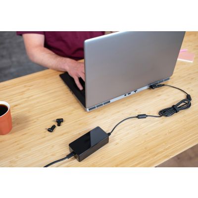 6. Trust Primo Power Adapter/Inverter Internal 90W Black