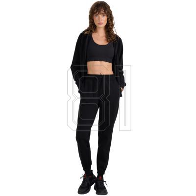 7. Women's trousers 4F CAS F1137 deep black 4FWMM00TTROF1137 20S