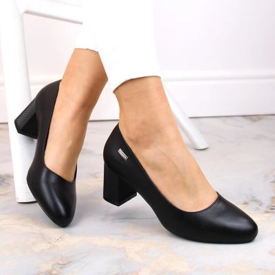 31. Sergio Leone W SK314A black decorative block heel pumps