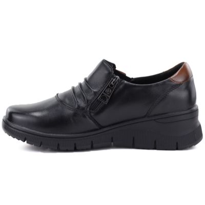 3. Women's leather wedge shoes, black, Vinceza 133118