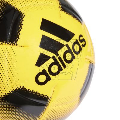 3. Football adidas EPP Club HT2460