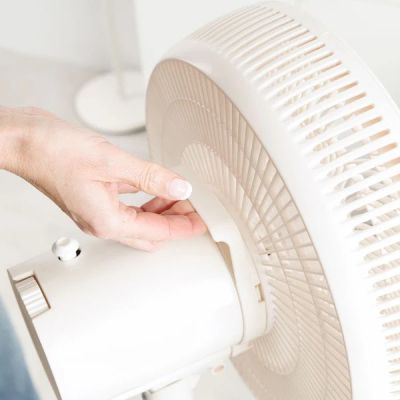 5. Taurus Boreal 12 Go Ø34cm Cordless Floor Fan