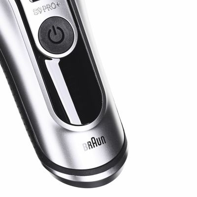 6. Braun Series 9 PRO+ 9667CC electric shaver, silver