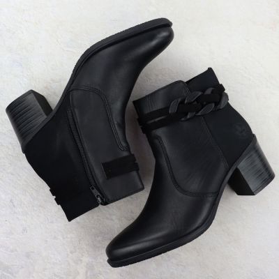3. Women's leather ankle boots with a black heel, Rieker Y2066-00