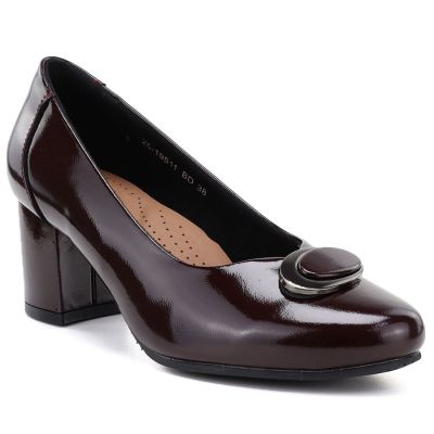 Burgundy patent leather pumps on a block heel Potocki JE19511