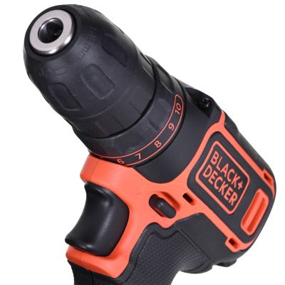 3. 18V BDCDC18B BLACK+DECKER Cordless Drill/Driver