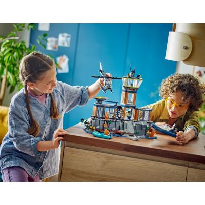 20. LEGO City 60419 Prison Island Police