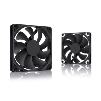 4. NOCTUA 92mm 300-2200 RPM Low Profile CHROMAX fan