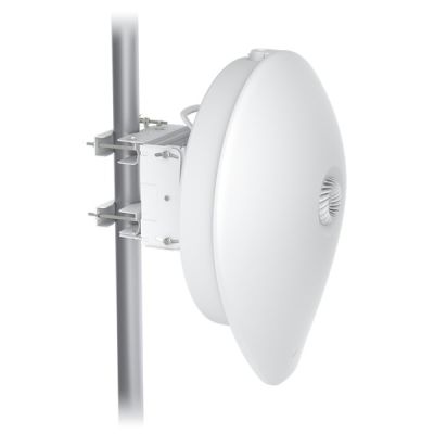 2. Ubiquiti AF60-XR-EU Radiolink 60GHz, 5.4Gbps, 15km, GPS, 10G SFP+