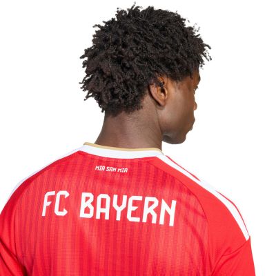 6. adidas FC Bayern 26/27 Home Jersey red KQ6513