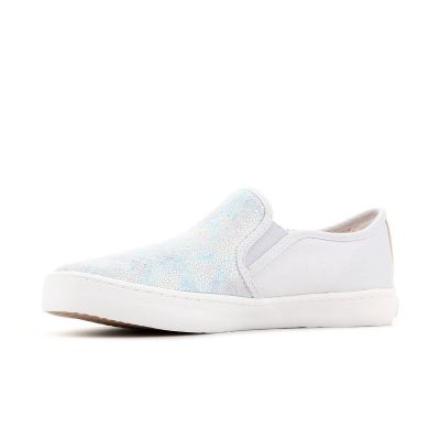 6. Geox J Kilwi GD J62D5D 007DW C1355