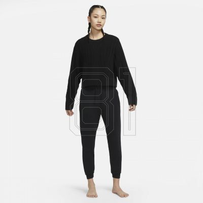 6. Nike Yoga W DM6992-010 sweatshirt