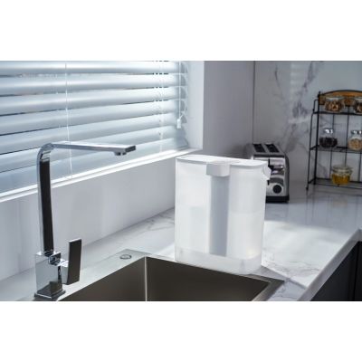 5. PHILIPS AWP2980WH/31 filter jug