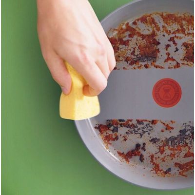 4. TEFAL Renew+ frying pan 24 cm C4240443