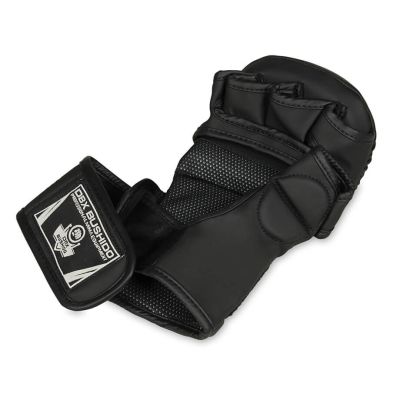 12. MMA Sparring Gloves M - Black Master - Valor Series