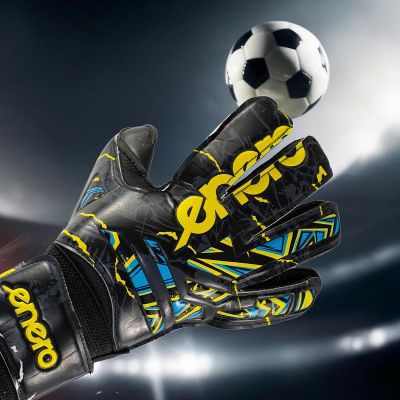 11. ENERO TRAINING GOALKEEPER GLOVES SIZE 7