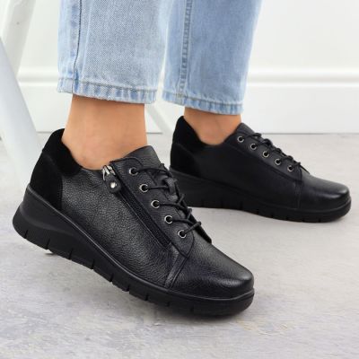 6. Vinceza W 39964 JAN411A wedge shoes