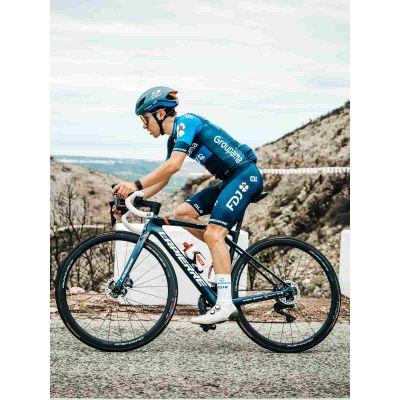 3. Julbo Sprint Black Mat Bike Helmet