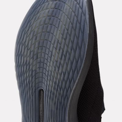 6. Reebok DMX Comfort Slip-On M 100201536 Sports Shoes