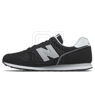 6. New Balance sneakers ML373KB2