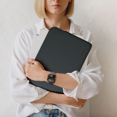 4. AmazingThing Minimal BasicBag Laptop Bag for MacBook Neo 13" - Black