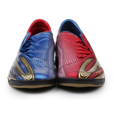 2. Umbro Revolution FCE II-A IN M 886672-6CT Indoor Shoes