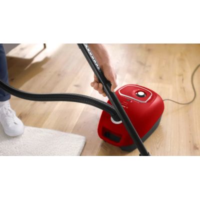 11. Bosch Serie 4 BGB41PET1 bagged vacuum cleaner red