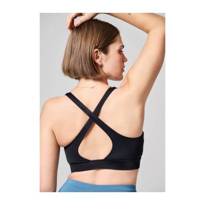 4. CASALL Multifunctional Straps Sports Bra, Black