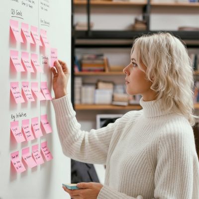 11. ERGO OFFICE MOBILE DRY-ERASE BOARD, VERTICAL ORIENTATION, WHITE, SINGLE-SIDED, WITH SHELF, BOARD DIMENSIONS 1190X790MM ER-3