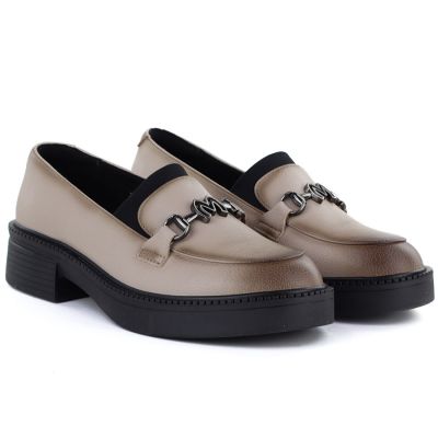 3. Women's leather loafers with thick soles, beige Vinceza 39985