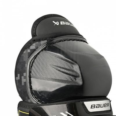 4. Bauer Supreme Mach 1061894 hockey shin guards