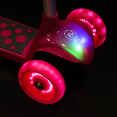 2. HLB02 PINK CHILDREN'S SCOOTER NILS FUN