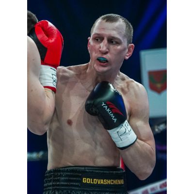 4. Yakima Sport Wolf Gloves L 8 oz 1005228OZ