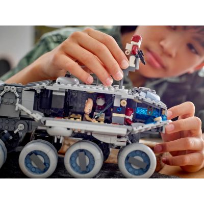 7. LEGO Star Wars 75413 Republic Juggernaut Tank