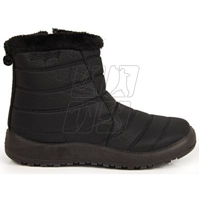 10. Waterproof snow boots with a zipper NEWS W EVE181A black