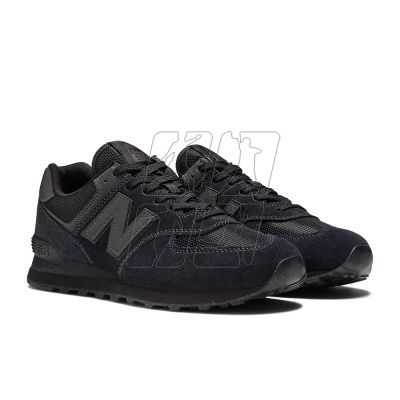 4. New Balance M ML574EVE shoes