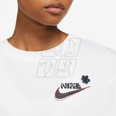 3. Nike Sportswear W DR9002 100 T-Shirt