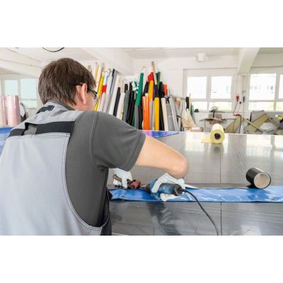 5. Bosch GHG 20-60 500 l/min 630 °C 2000 W Black, Blue, Gray