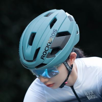 2. Rockbros LK-15 Carbon Fiber Bike Helmet 58-62cm - Light Blue